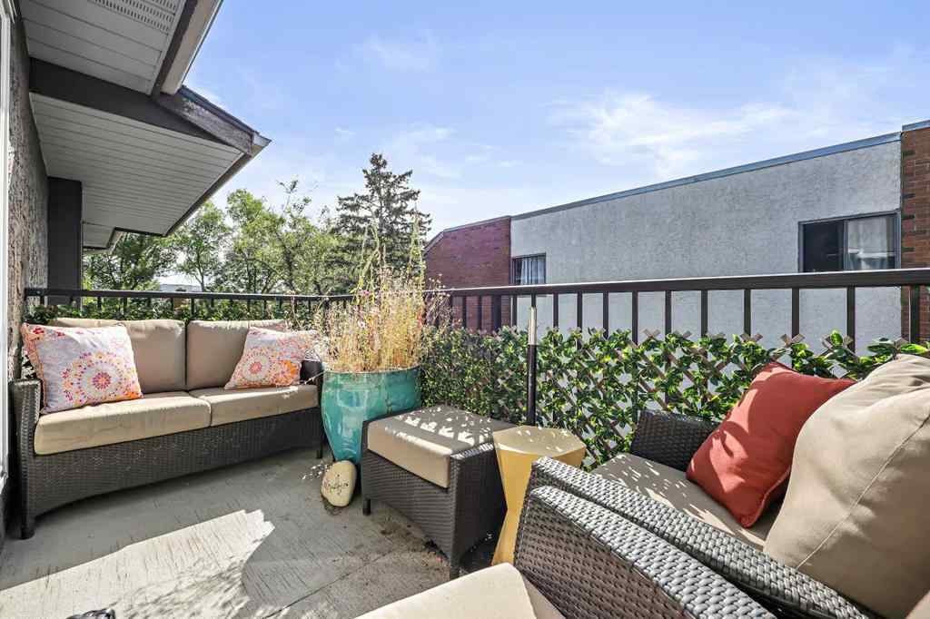 MLS® A2252871 - Unit #407 819 4A Street NE in Renfrew Calgary, Residential
