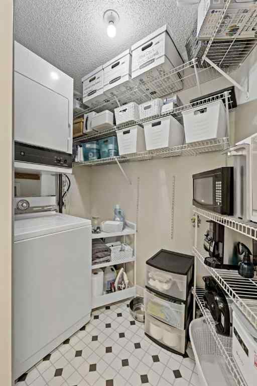 MLS® A2252871 - Unit #407 819 4A Street NE in Renfrew Calgary, Residential