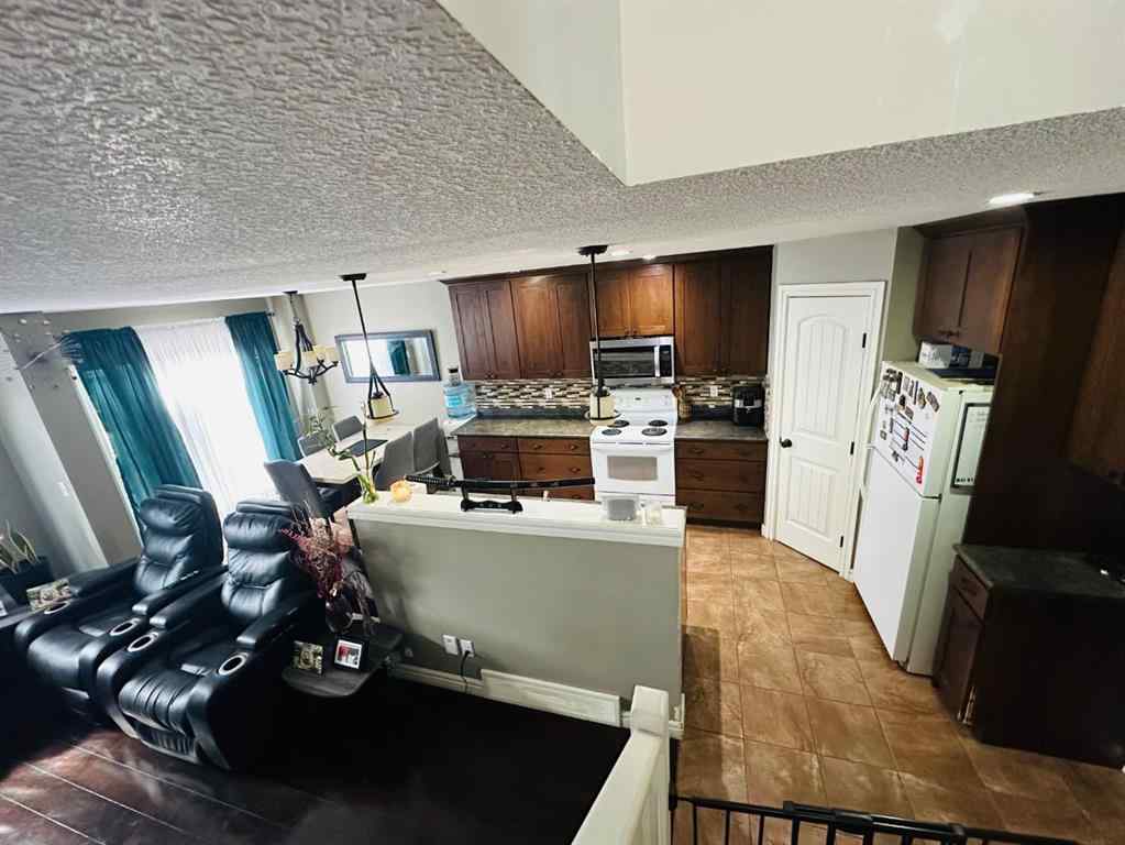MLS® A2252884 - 2807 12 Avenue  in NONE Wainwright, Residential