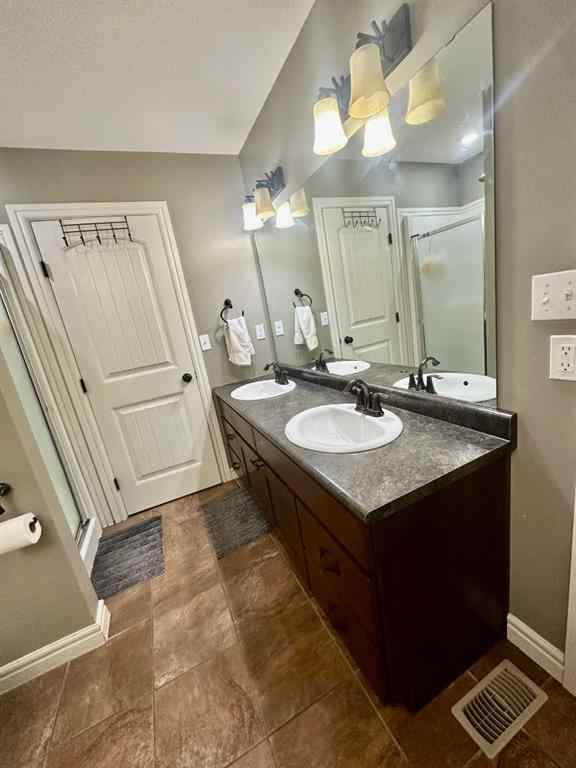MLS® A2252884 - 2807 12 Avenue  in NONE Wainwright, Residential