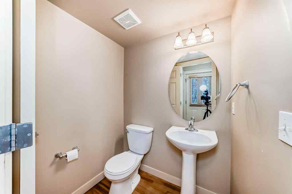 MLS® A2252885 - 42 Ypres Green SW in Garrison Woods Calgary, Residential