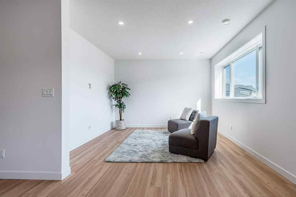 MLS® A2252891 - 661 Devonia Road W in The Crossings Lethbridge, Residential
