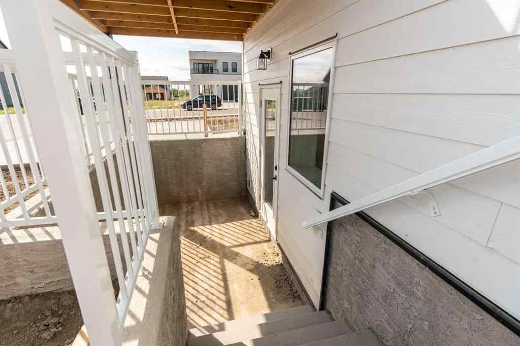 MLS® A2252891 - 661 Devonia Road W in The Crossings Lethbridge, Residential