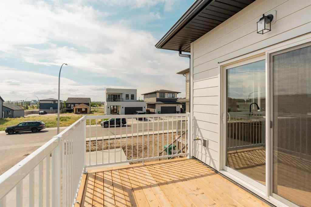 MLS® A2252891 - 661 Devonia Road W in The Crossings Lethbridge, Residential
