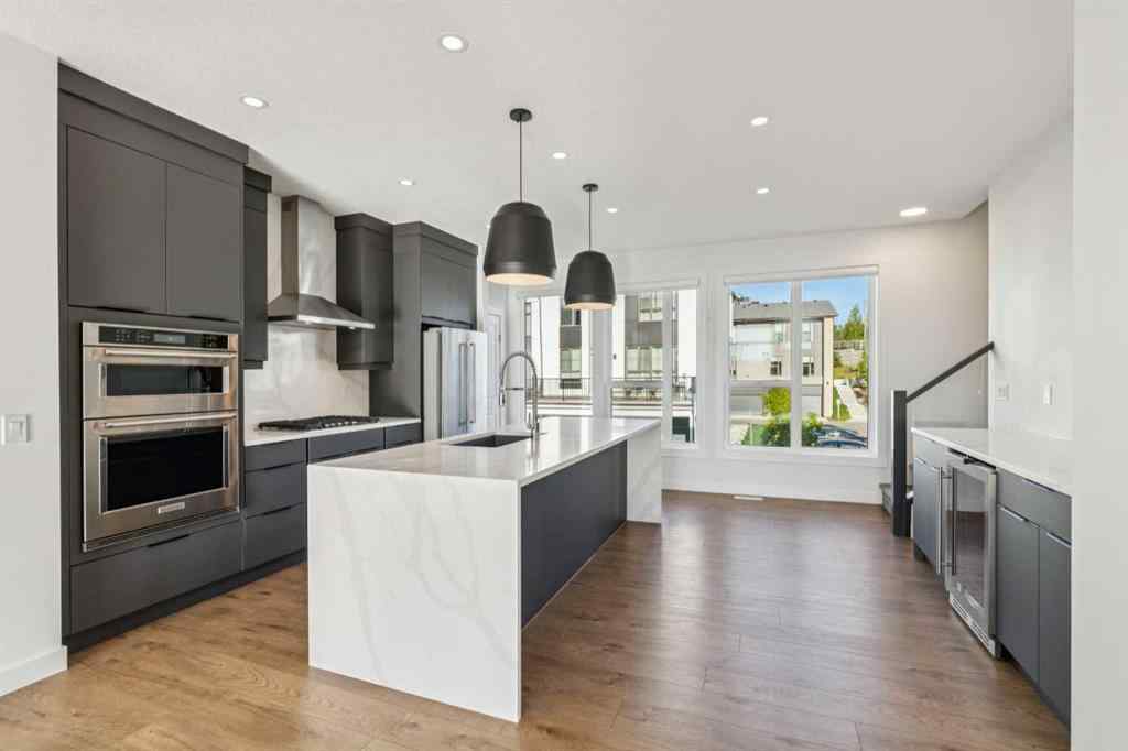 MLS® A2252893 - 228 Sovereign Common SW in Shaganappi Calgary, Residential
