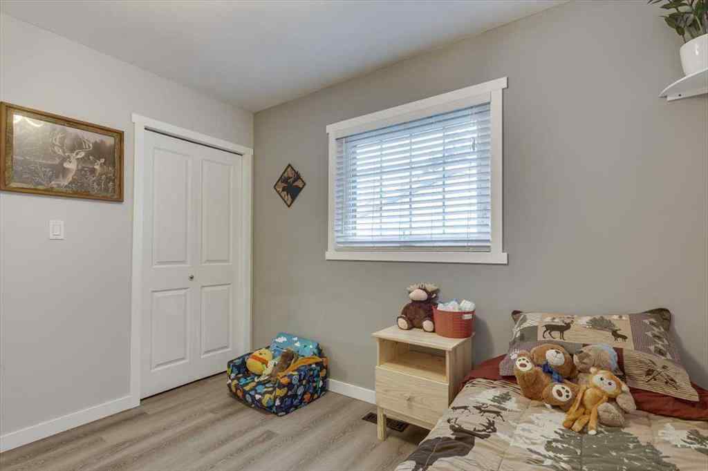 MLS® A2252895 - 67 Duston Street  in Deer Park Estates Red Deer, Residential
