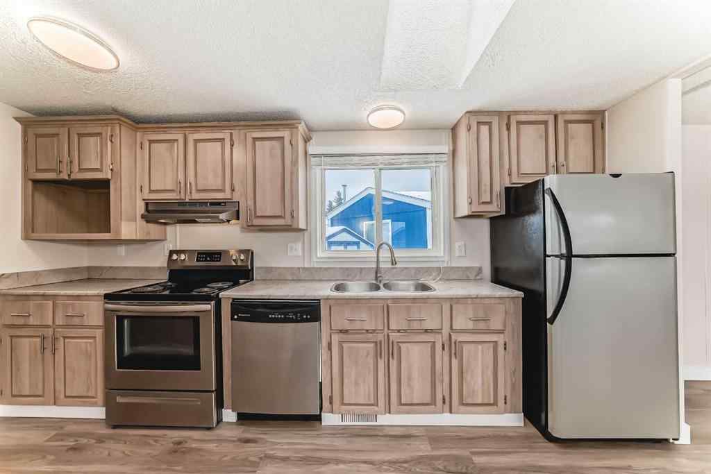MLS® A2252897 - 203 Burroughs Circle NE in Monterey Park Calgary, Mobile