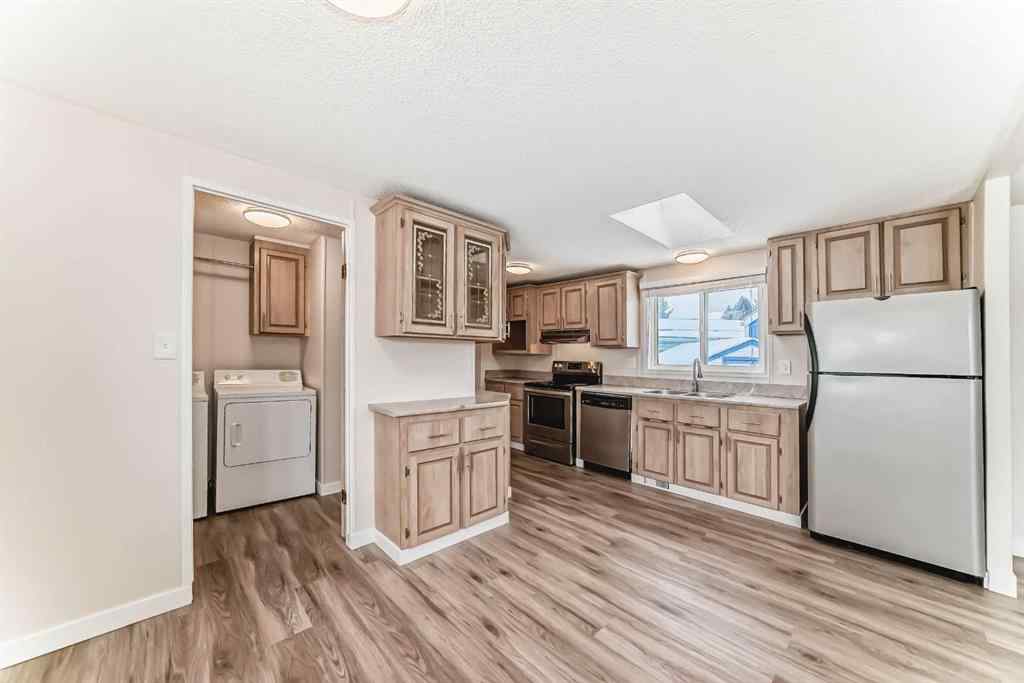MLS® A2252897 - 203 Burroughs Circle NE in Monterey Park Calgary, Mobile