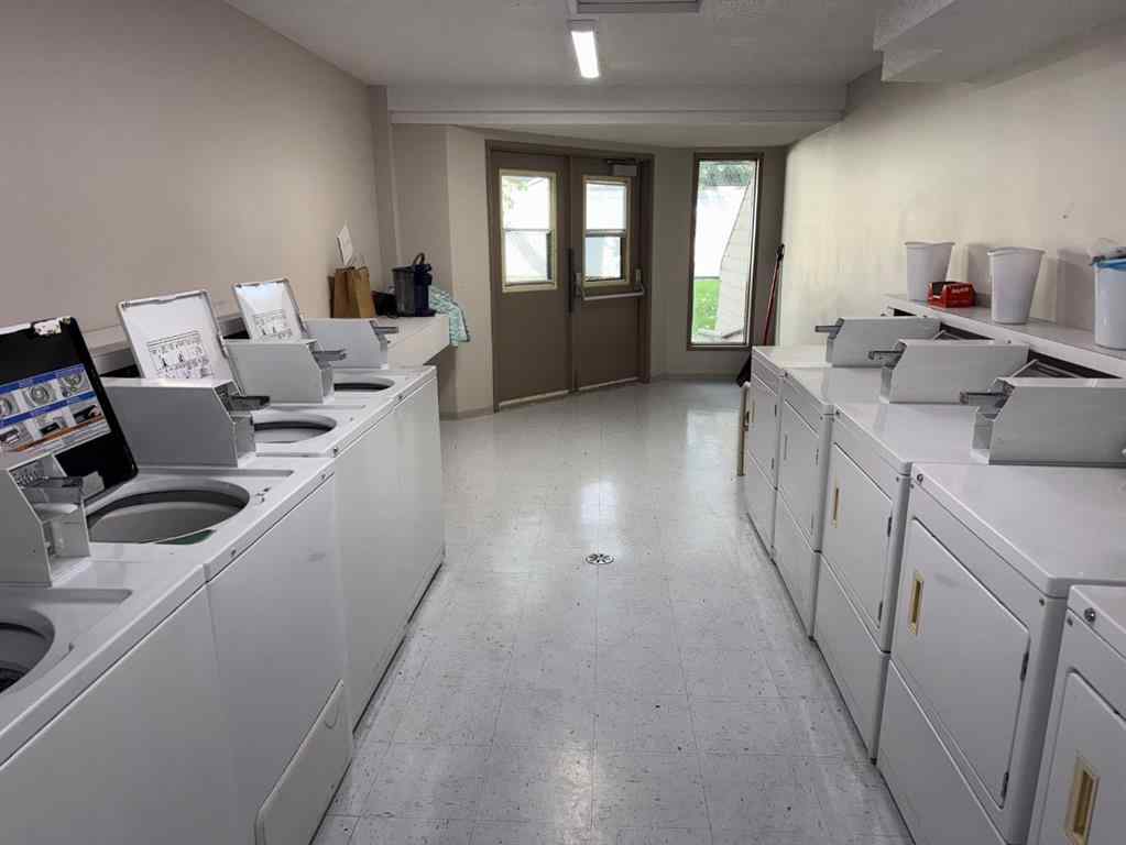 MLS® A2252904 - Unit ##210 855 Columbia Boulevard W in Varsity Village Lethbridge, Residential