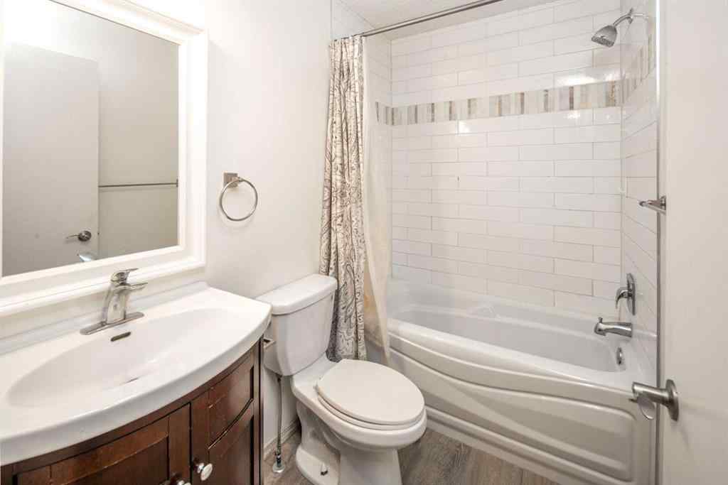 MLS® A2252905 - 832 Sierra Morena Place SW in Signal Hill Calgary, Residential
