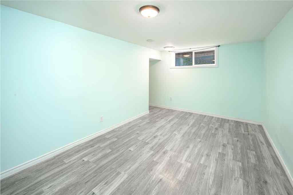 MLS® A2252905 - 832 Sierra Morena Place SW in Signal Hill Calgary, Residential