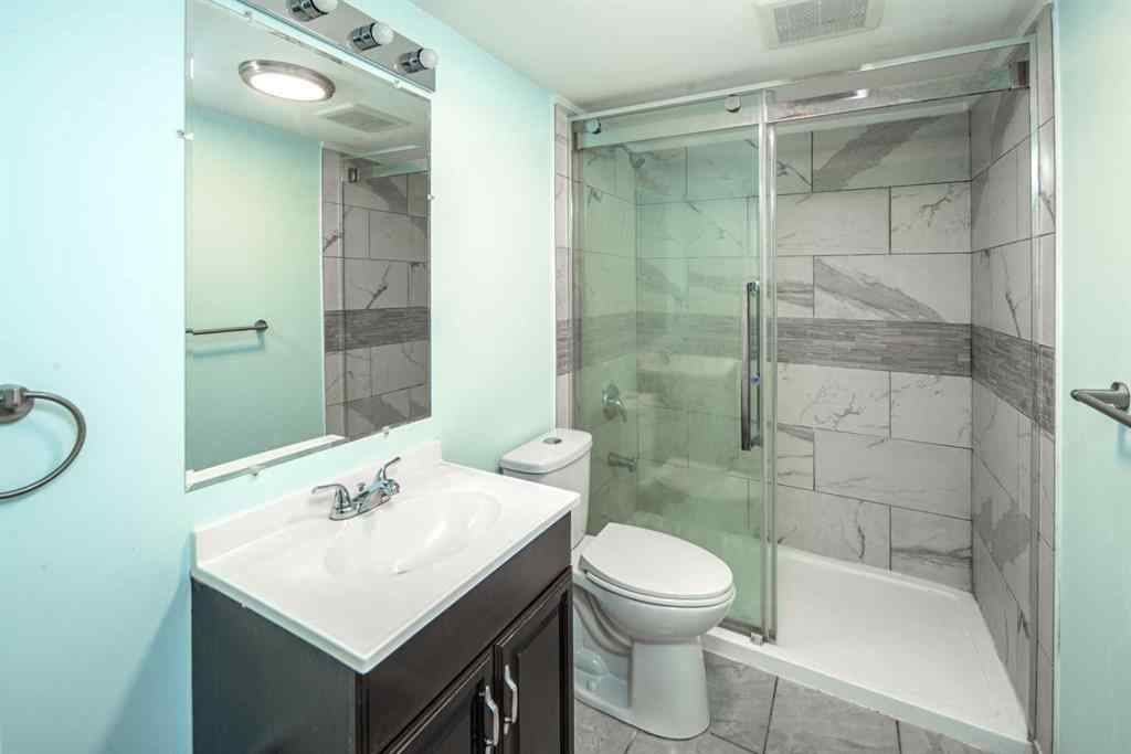 MLS® A2252905 - 832 Sierra Morena Place SW in Signal Hill Calgary, Residential