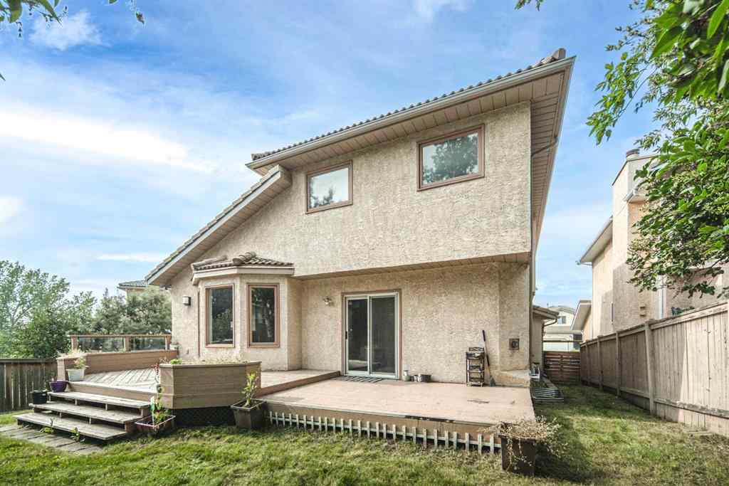MLS® A2252905 - 832 Sierra Morena Place SW in Signal Hill Calgary, Residential