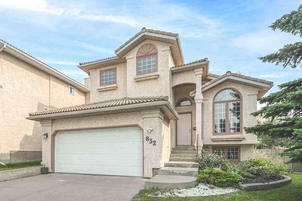 MLS® A2252905 - 832 Sierra Morena Place SW in Signal Hill Calgary, Residential