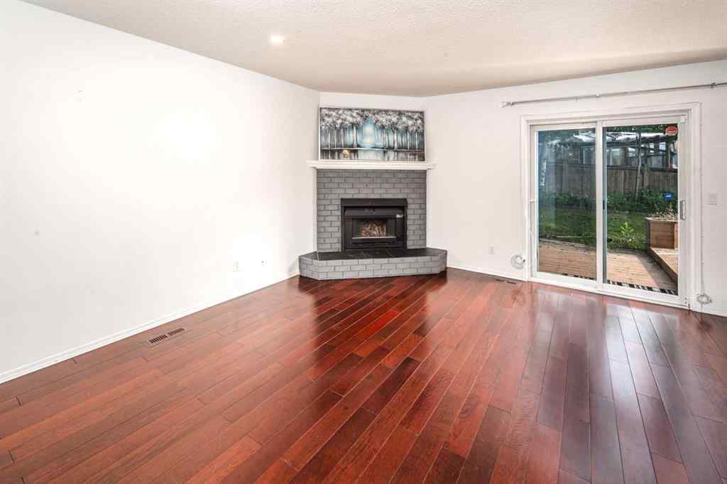 MLS® A2252905 - 832 Sierra Morena Place SW in Signal Hill Calgary, Residential