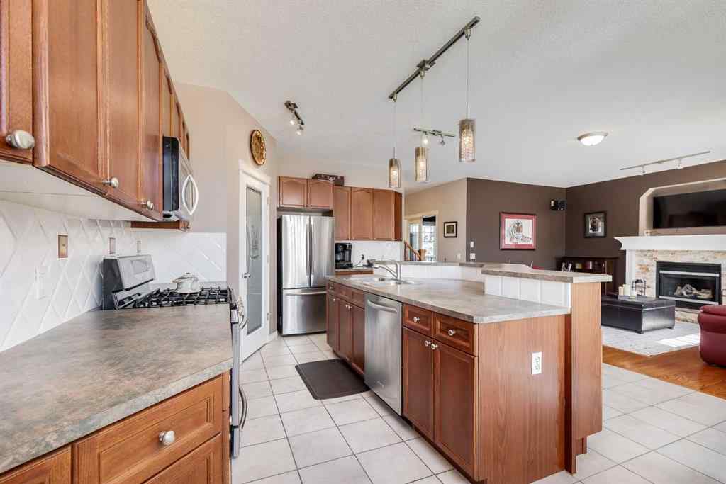 MLS® A2252906 - 123 Springmere Drive  in Westmere Chestermere, Residential