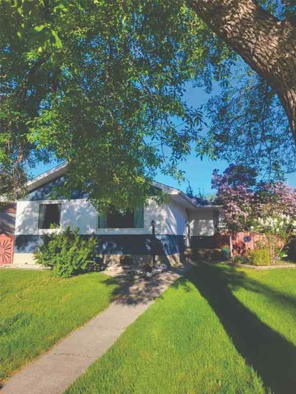 MLS® A2252907 - 1011 18A Street NE in Mayland Heights Calgary, Residential