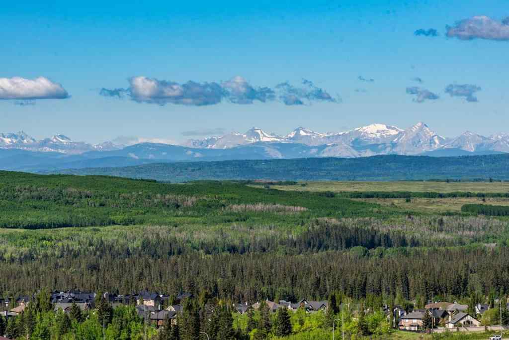 MLS® A2252909 - 220 Springbluff Heights SW in Springbank Hill Calgary, Residential