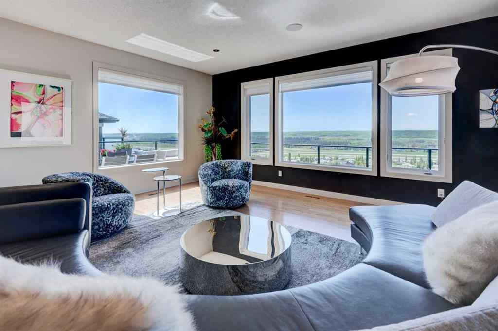 MLS® A2252909 - 220 Springbluff Heights SW in Springbank Hill Calgary, Residential