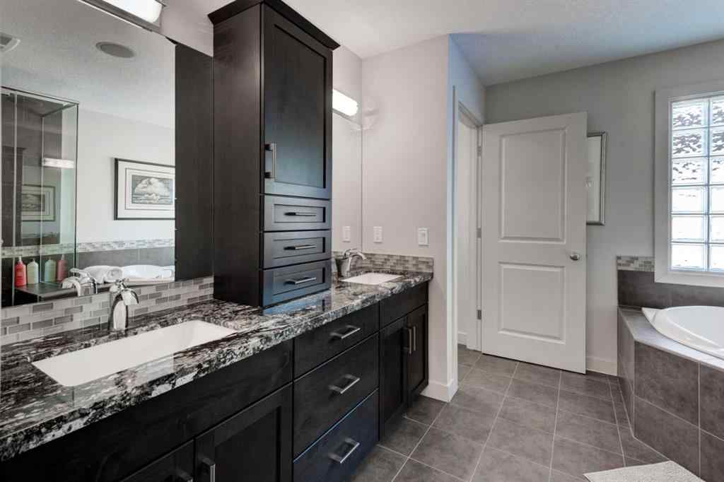 MLS® A2252909 - 220 Springbluff Heights SW in Springbank Hill Calgary, Residential