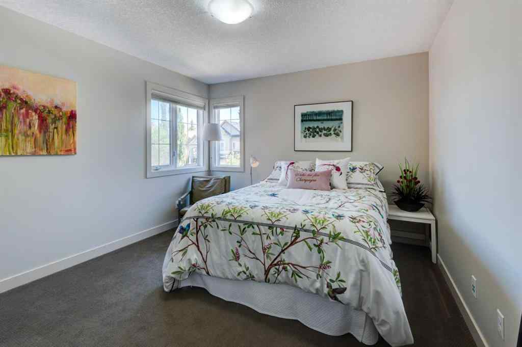 MLS® A2252909 - 220 Springbluff Heights SW in Springbank Hill Calgary, Residential