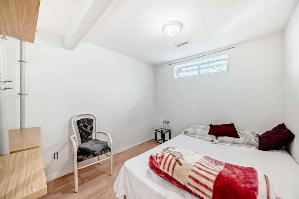 MLS® A2252911 - 407 Citadel Meadow Bay NW in Citadel Calgary, Residential