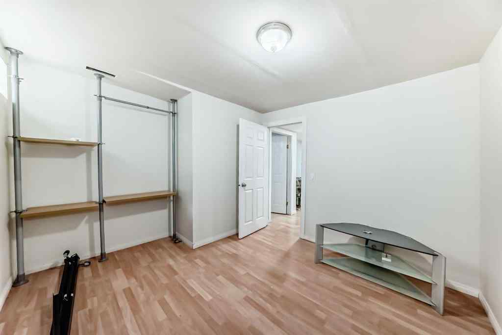 MLS® A2252911 - 407 Citadel Meadow Bay NW in Citadel Calgary, Residential