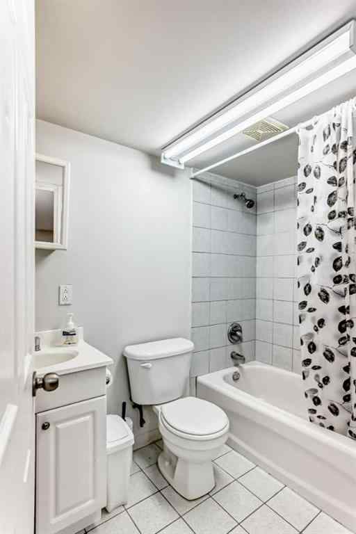 MLS® A2252911 - 407 Citadel Meadow Bay NW in Citadel Calgary, Residential