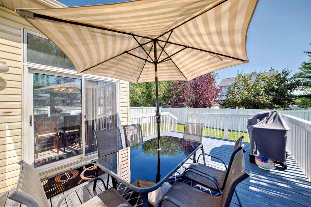 MLS® A2252911 - 407 Citadel Meadow Bay NW in Citadel Calgary, Residential