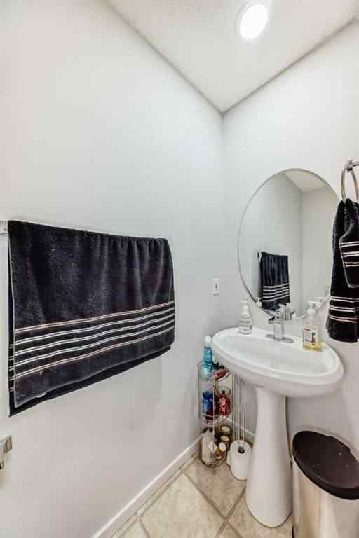 MLS® A2252911 - 407 Citadel Meadow Bay NW in Citadel Calgary, Residential