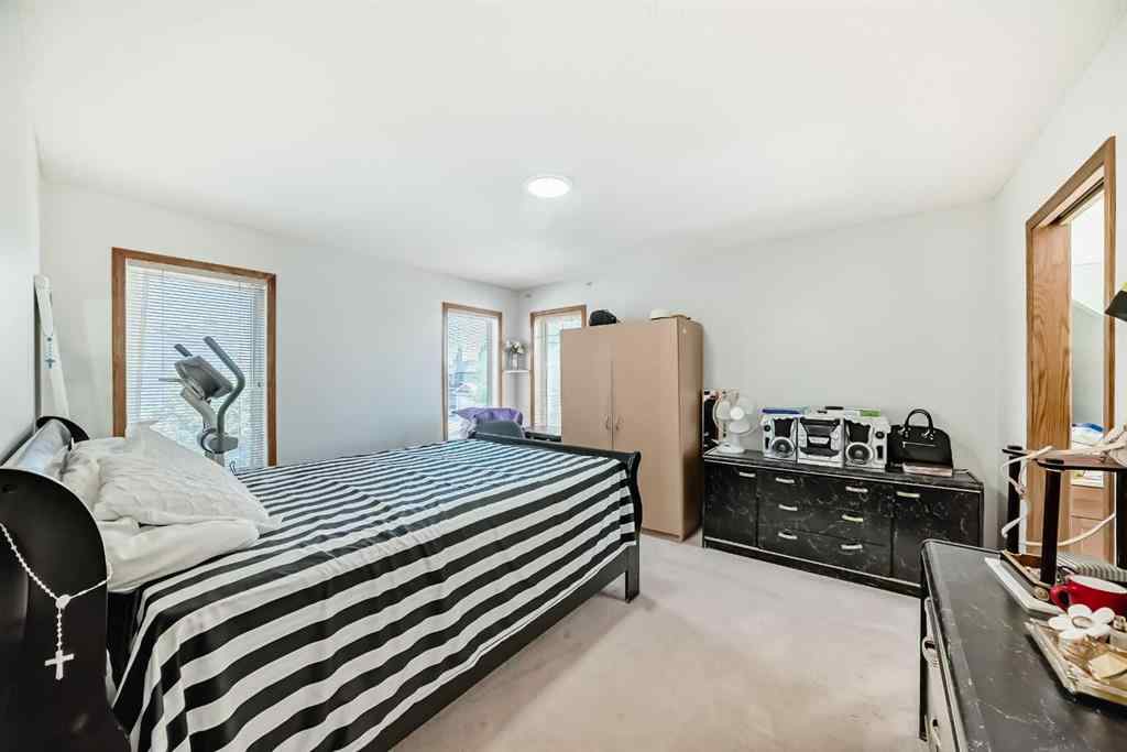 MLS® A2252911 - 407 Citadel Meadow Bay NW in Citadel Calgary, Residential