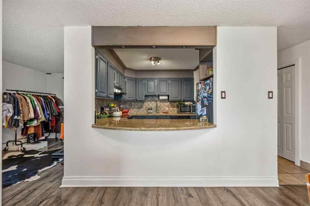 MLS® A2252914 - Unit #405 1334 13 Avenue SW in Beltline Calgary, Residential