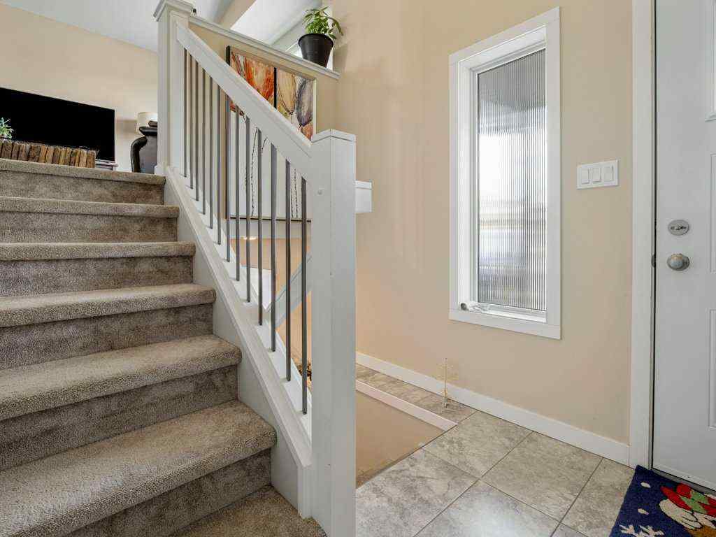 MLS® A2252915 - 1006 Alice Birch Point N in Legacy Ridge / Hardieville Lethbridge, Residential