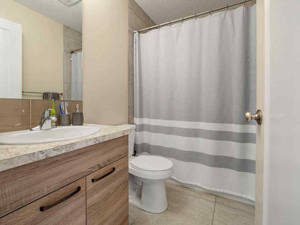 MLS® A2252915 - 1006 Alice Birch Point N in Legacy Ridge / Hardieville Lethbridge, Residential