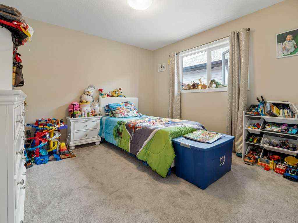 MLS® A2252915 - 1006 Alice Birch Point N in Legacy Ridge / Hardieville Lethbridge, Residential