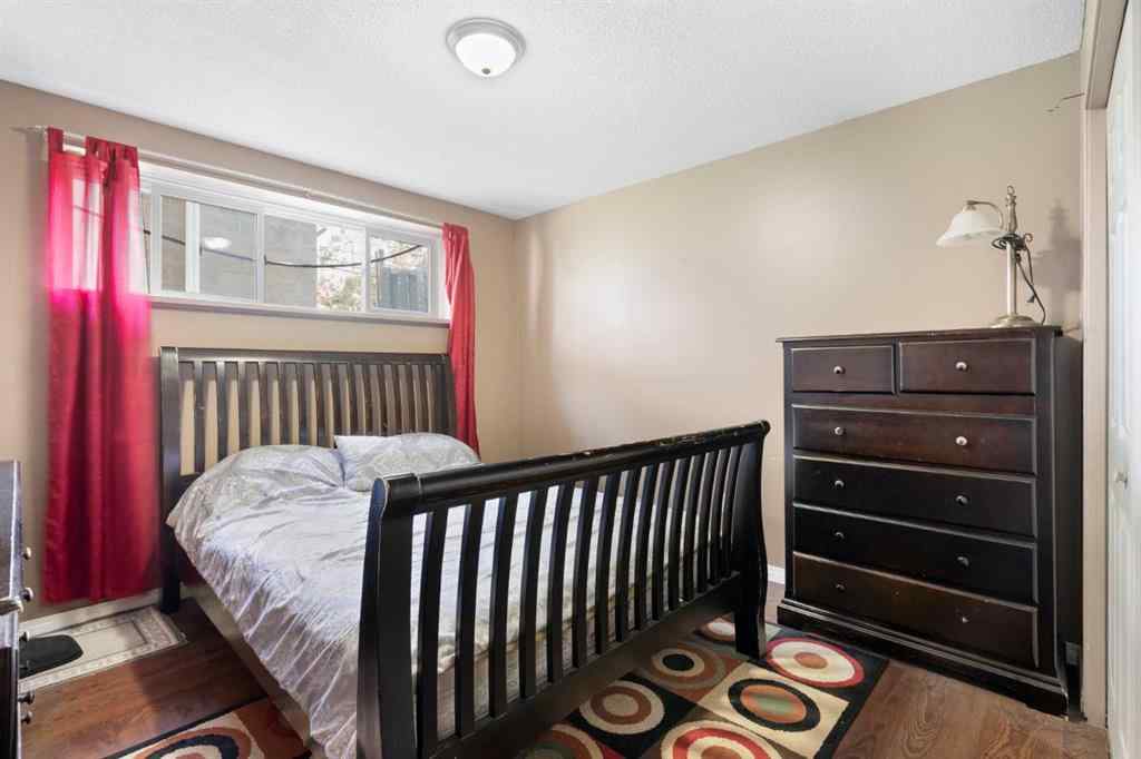 MLS® A2252916 - 3212 Dover Crescent SE in Dover Calgary, Residential