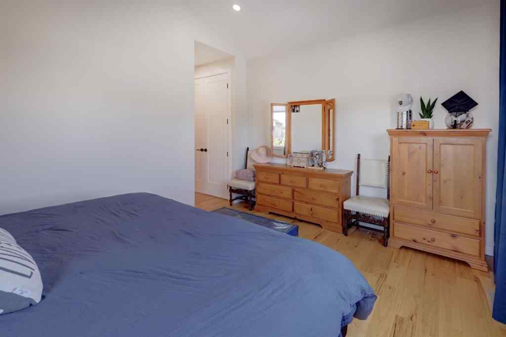 MLS® A2252923 - 198 Bayview Circle SW in Bayview Airdrie, Residential