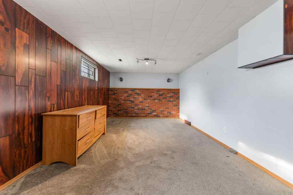 MLS® A2252924 - 2211 43 Street SE in Forest Lawn Calgary, Residential