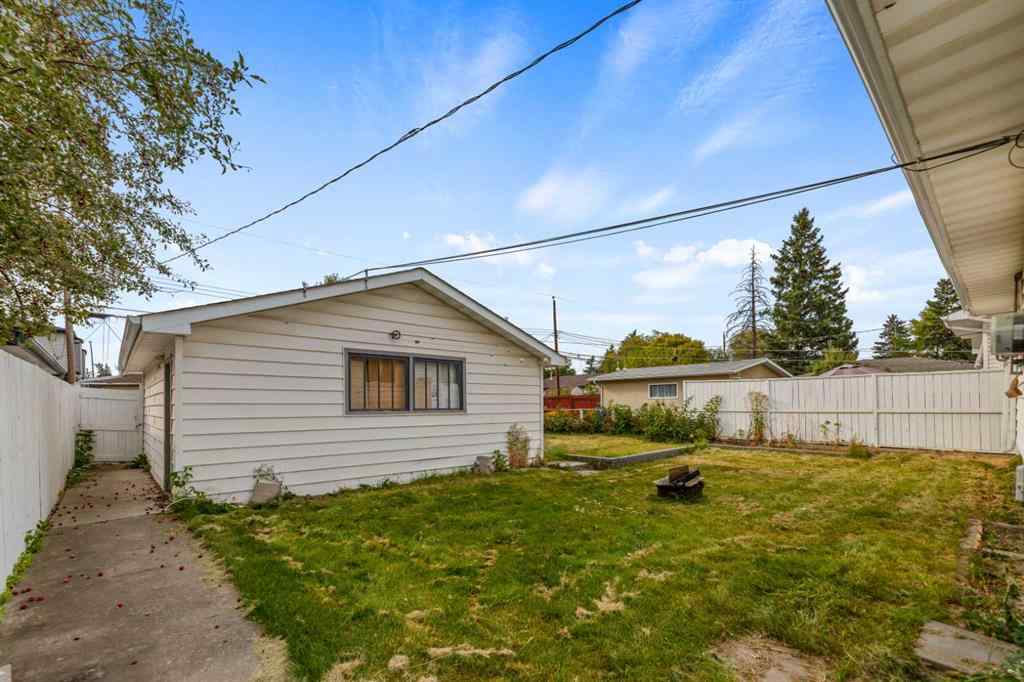 MLS® A2252924 - 2211 43 Street SE in Forest Lawn Calgary, Residential