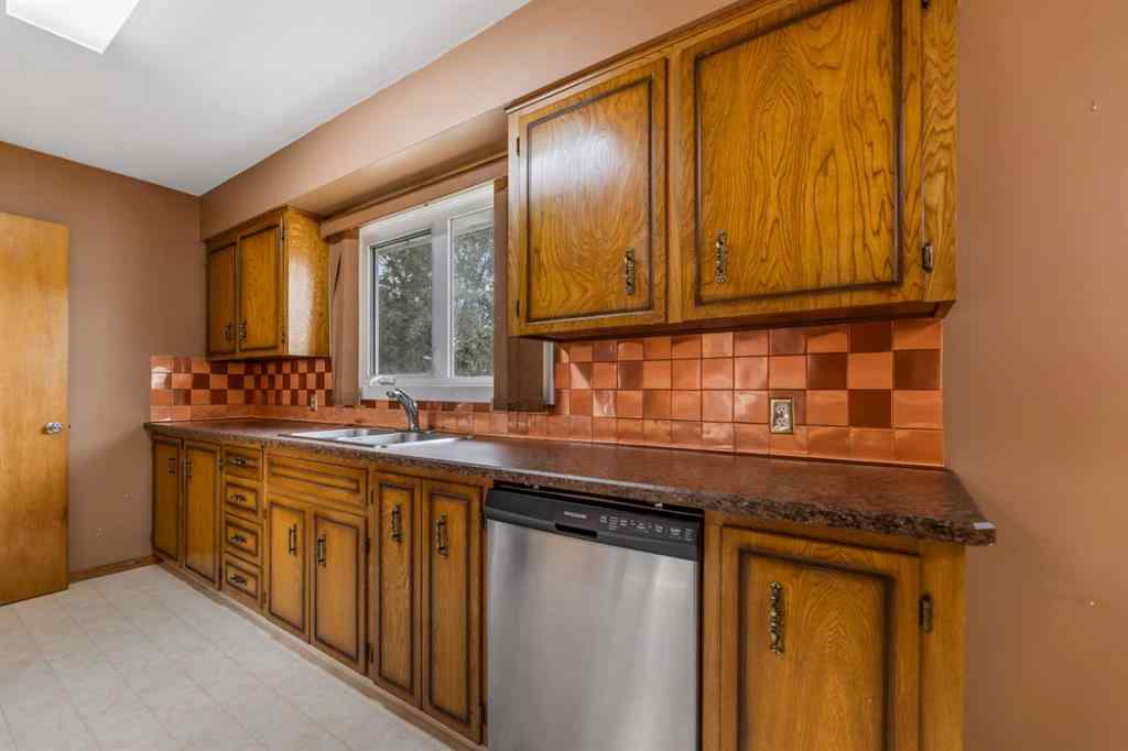 MLS® A2252924 - 2211 43 Street SE in Forest Lawn Calgary, Residential