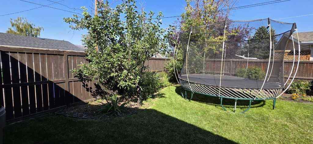 MLS® A2252926 - 640 Willowburn Crescent SE in Willow Park Calgary, Residential