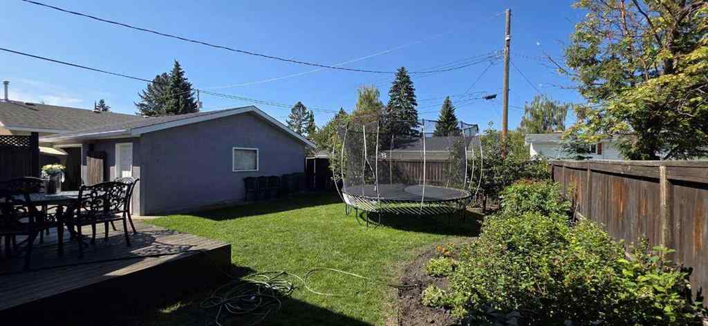 MLS® A2252926 - 640 Willowburn Crescent SE in Willow Park Calgary, Residential
