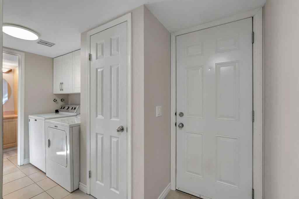 MLS® A2252927 - 3285 Cedarille Drive SW in Cedarbrae Calgary, Residential