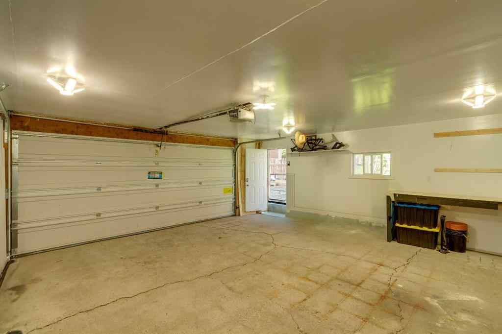 MLS® A2252927 - 3285 Cedarille Drive SW in Cedarbrae Calgary, Residential