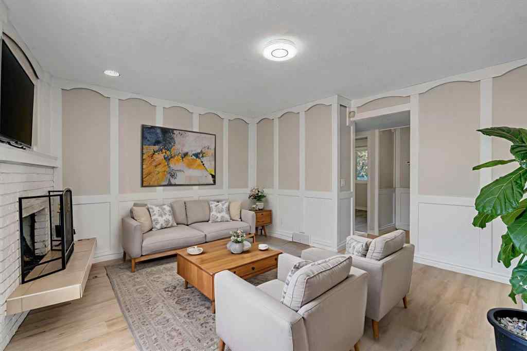 MLS® A2252927 - 3285 Cedarille Drive SW in Cedarbrae Calgary, Residential