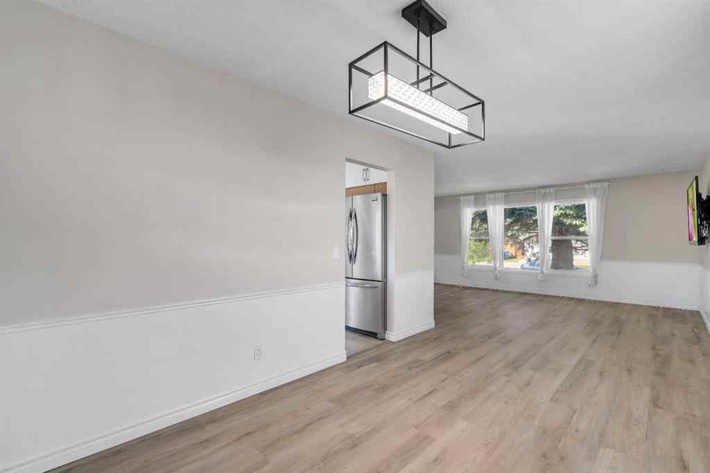 MLS® A2252927 - 3285 Cedarille Drive SW in Cedarbrae Calgary, Residential