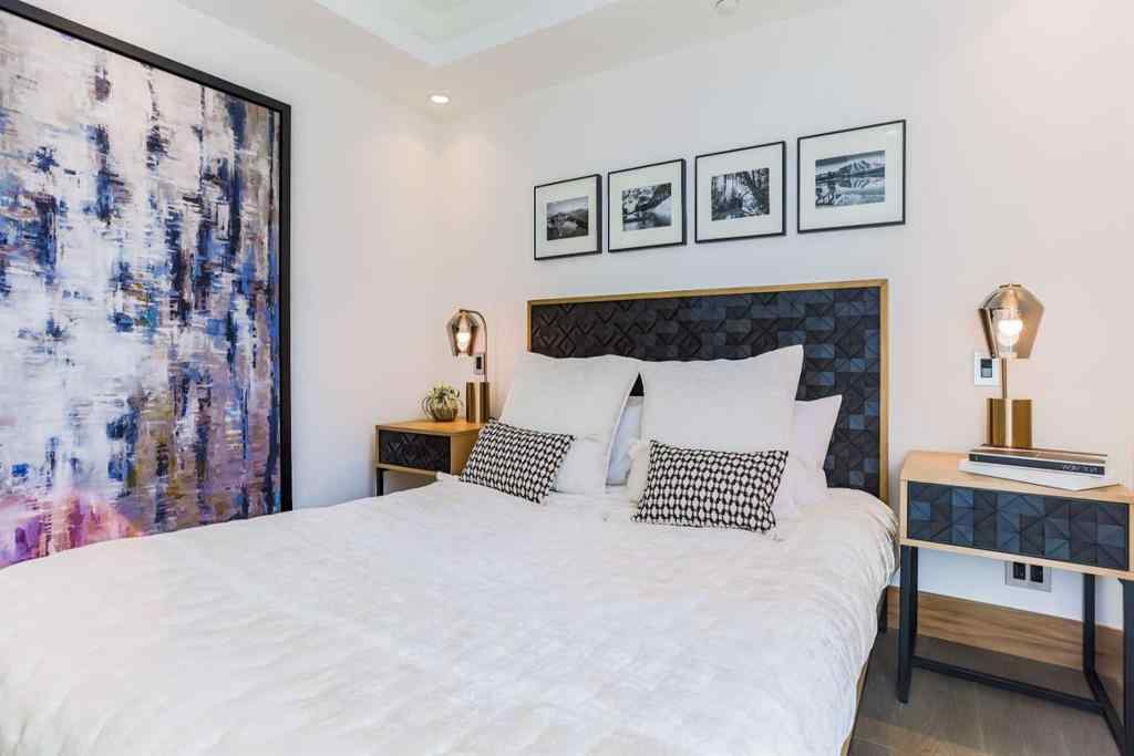 MLS® A2252930 - Unit #301 738 1 Avenue SW in Eau Claire Calgary, Residential