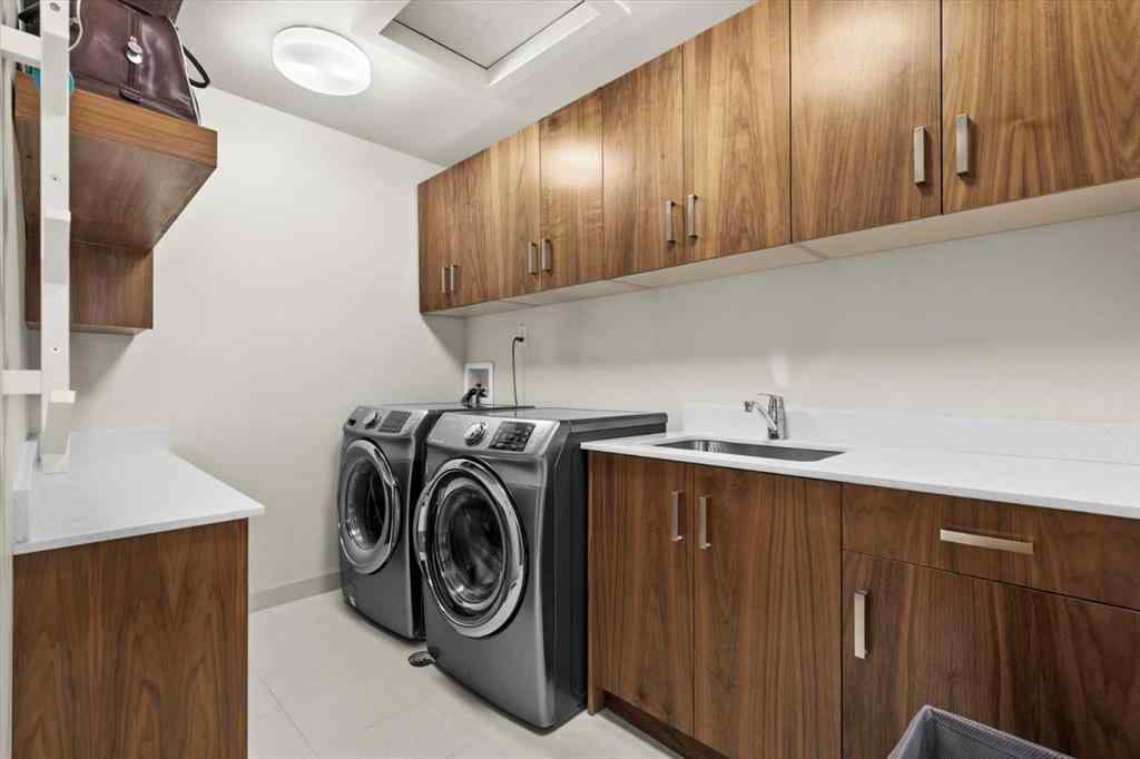MLS® A2252931 - 3011 27 Street SW in Killarney/Glengarry Calgary, Residential