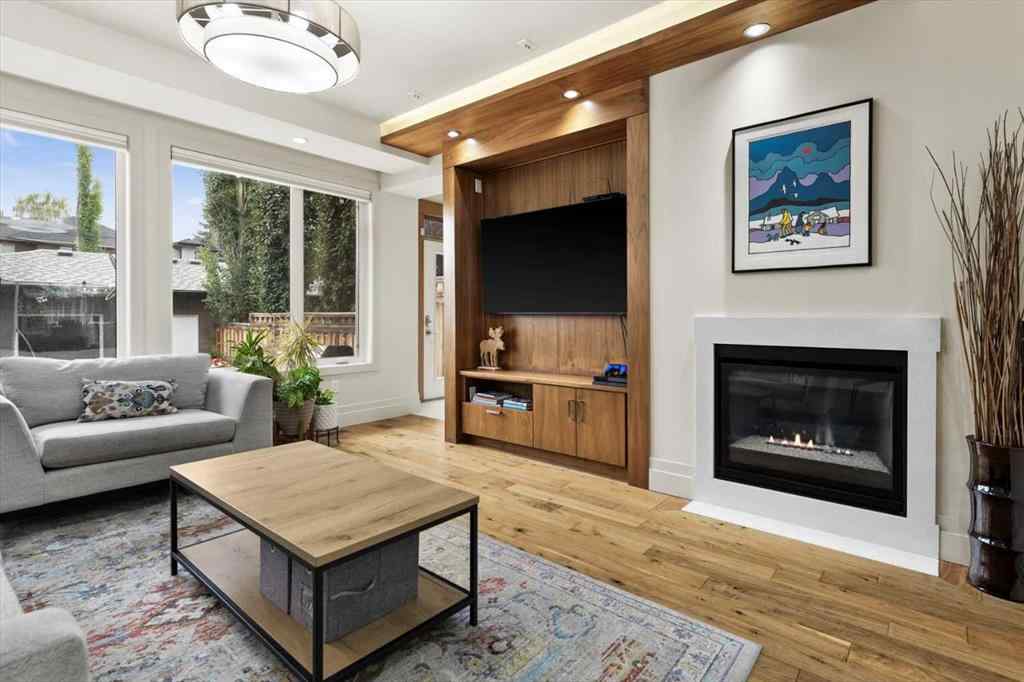 MLS® A2252931 - 3011 27 Street SW in Killarney/Glengarry Calgary, Residential