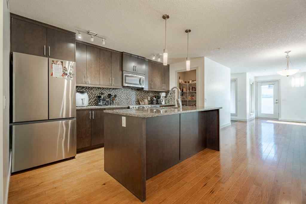 MLS® A2252933 - Unit #110 1905 27 Avenue SW in South Calgary Calgary, Residential